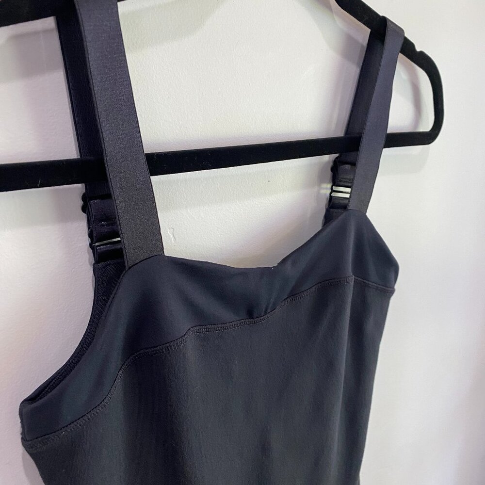 Lululemon | Fitted Pull-On Adjustable Straps Tank-Top in Black | Size 4 Women's - Picture 3 of 12